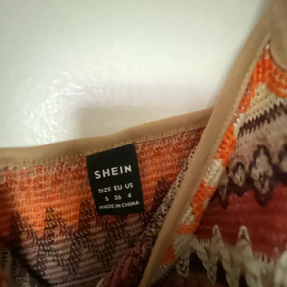 Retro zig-zag knit crop top - Picture 3 of 5